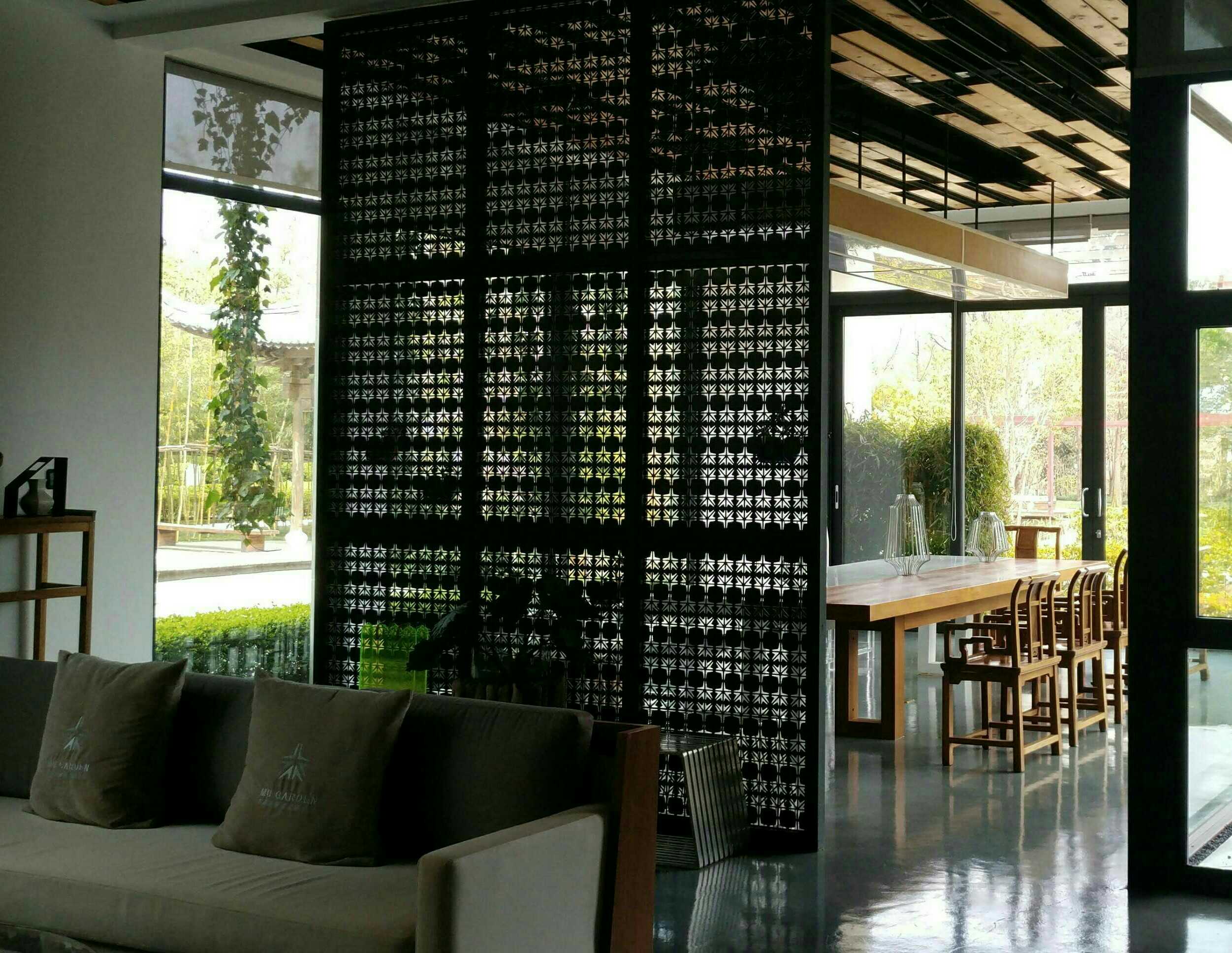 酒店收入算GDP吗_财政收入占gdp的比重(3)